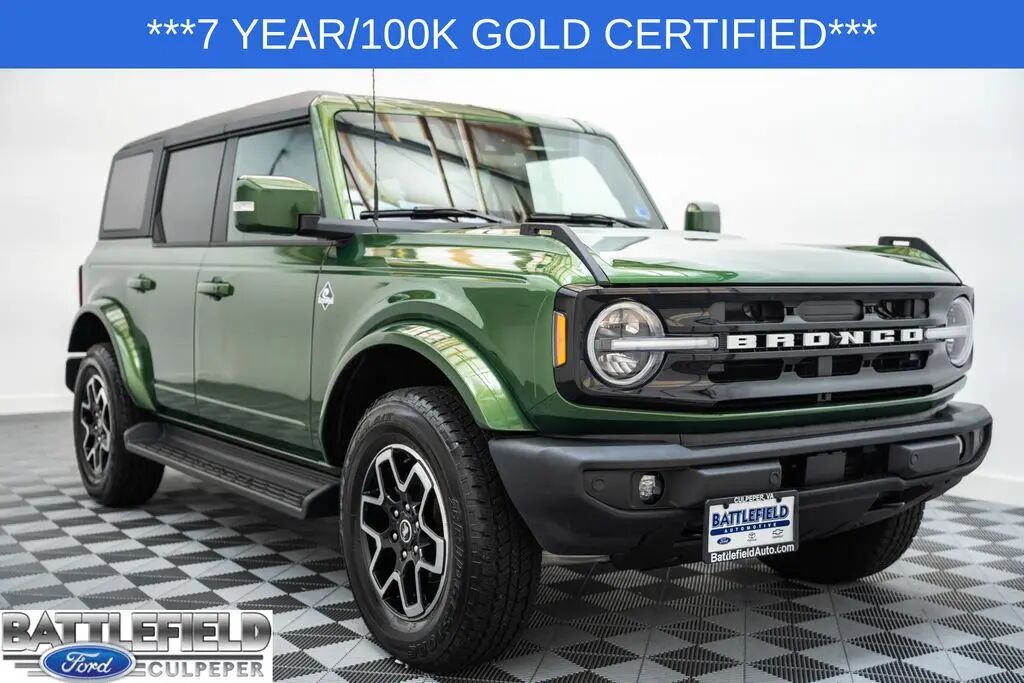 2025 Ford Bronco Outer Banks — photo 1 of 13