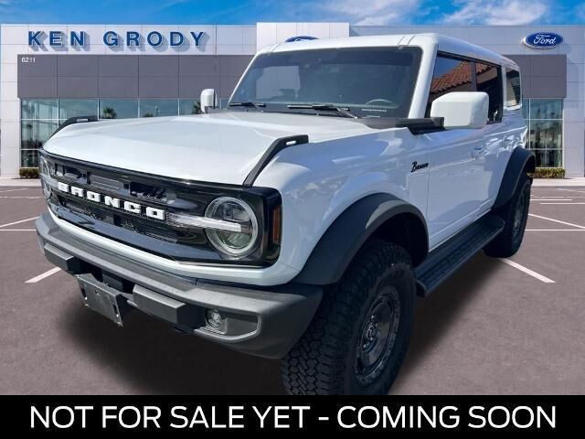 2025 Ford Bronco Outer Banks — photo 1 of 26
