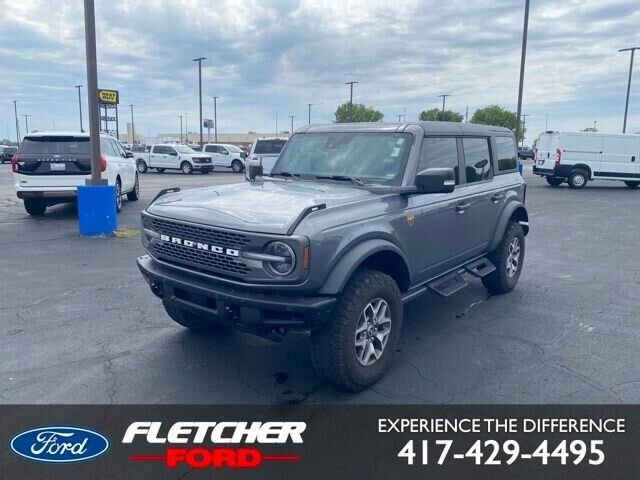 2024 Ford Bronco Badlands — photo 1 of 13