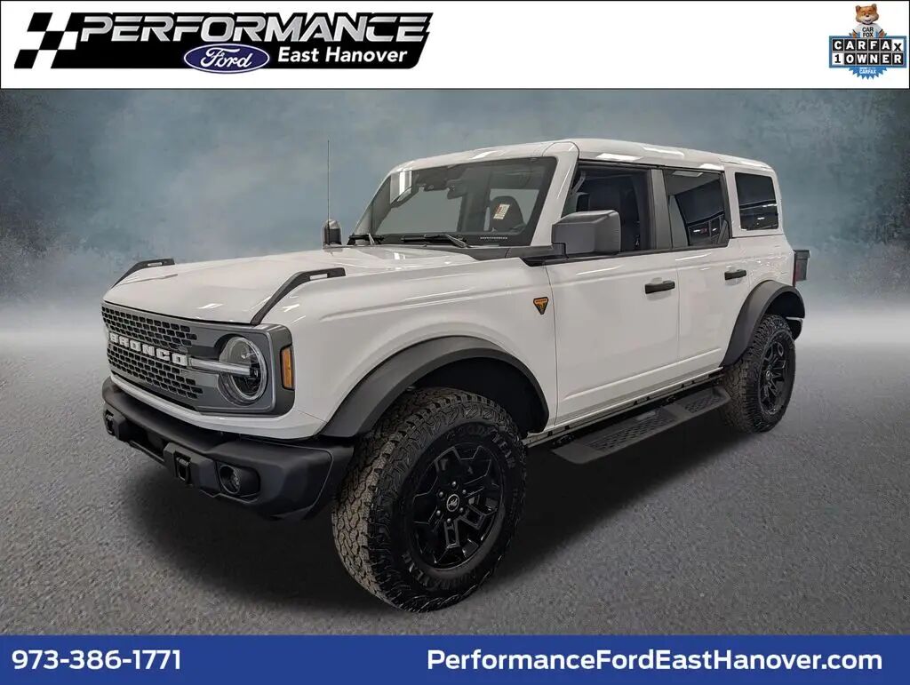 2026 Ford Bronco Badlands — photo 1 of 13