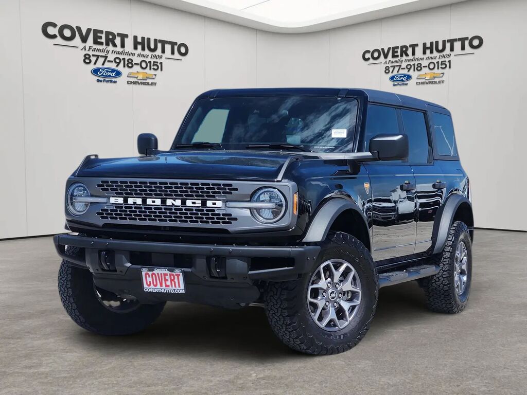 2024 Ford Bronco Badlands — photo 1 of 14