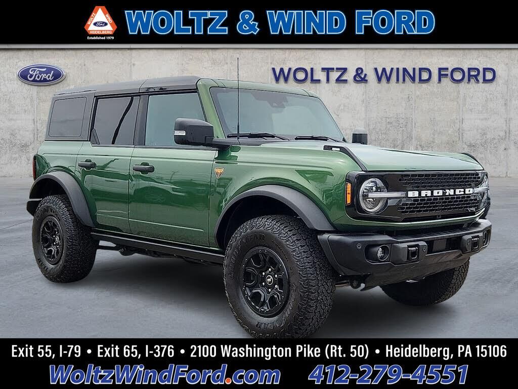 2025 Ford Bronco Badlands — photo 1 of 1
