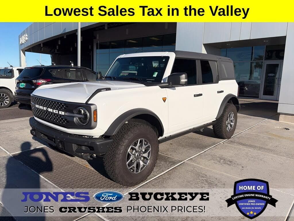 2024 Ford Bronco Badlands — photo 1 of 1