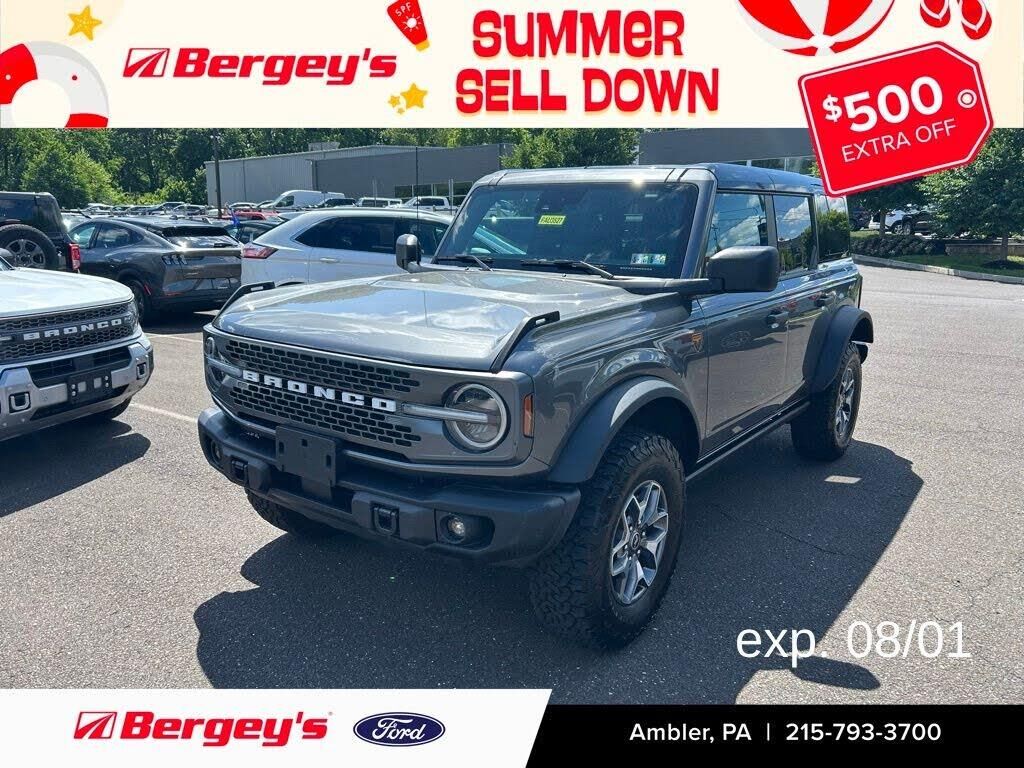 2025 Ford Bronco Badlands — photo 1 of 1