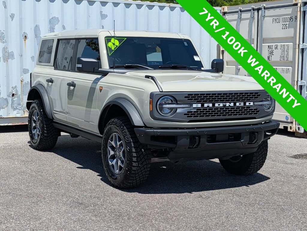 2025 Ford Bronco Badlands — photo 1 of 39
