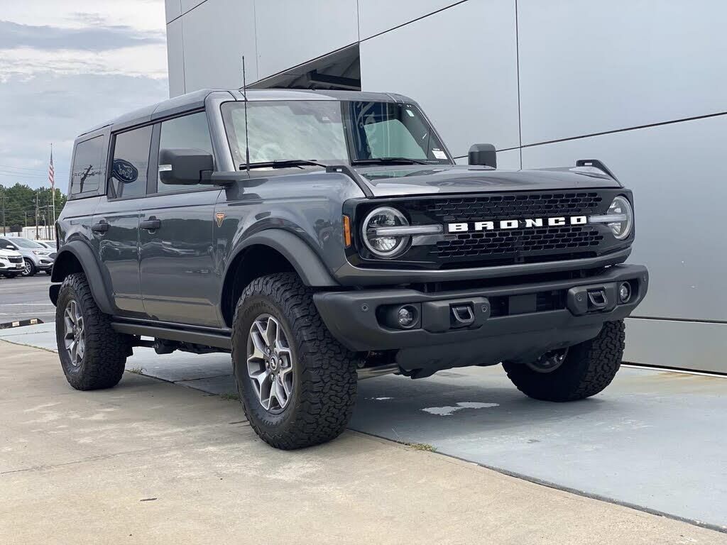 2025 Ford Bronco Badlands — photo 1 of 1