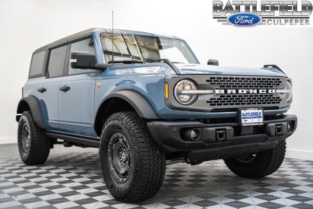 2025 Ford Bronco Badlands — photo 1 of 26