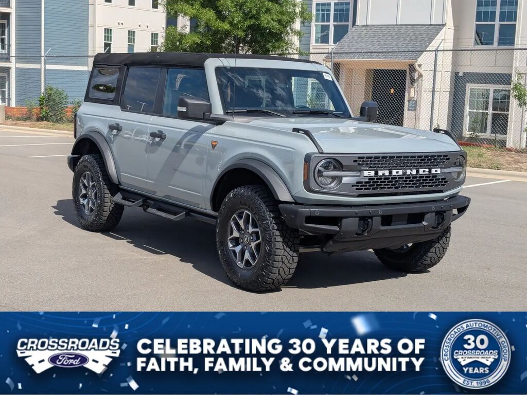2024 Ford Bronco Badlands — photo 1 of 14