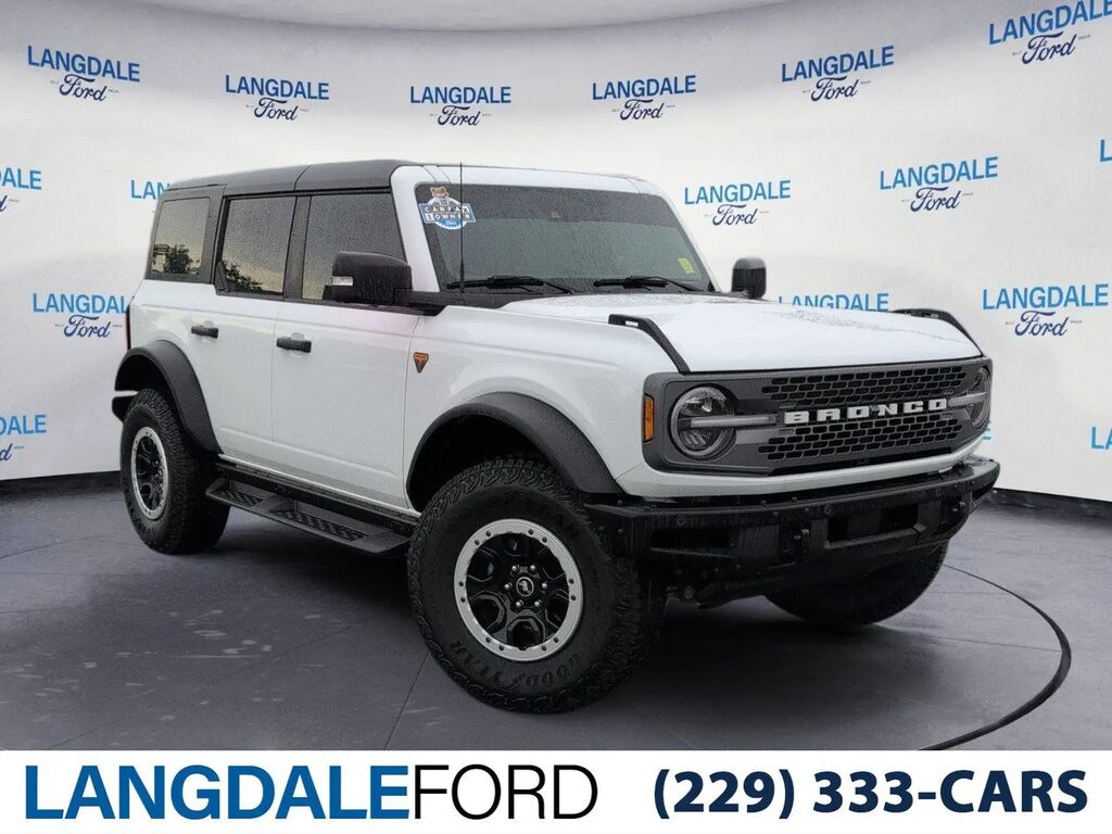 2024 Ford Bronco Badlands — photo 1 of 13