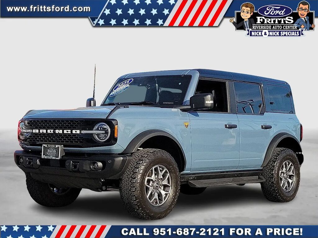 2025 Ford Bronco Badlands — photo 1 of 26