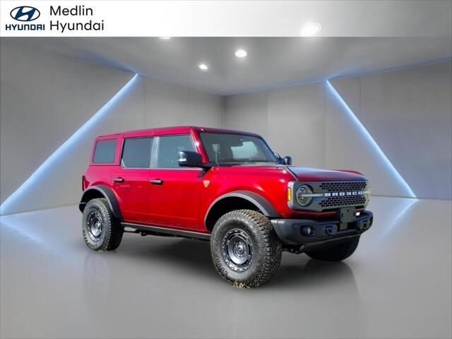 2025 Ford Bronco Badlands — photo 1 of 15