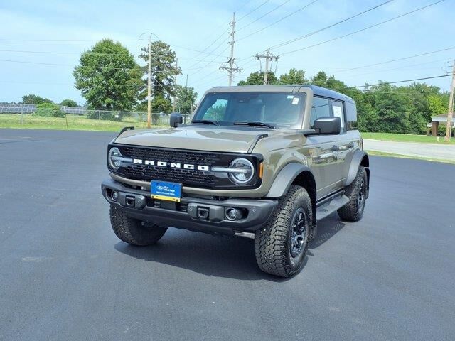 2026 Ford Bronco Badlands — photo 1 of 13