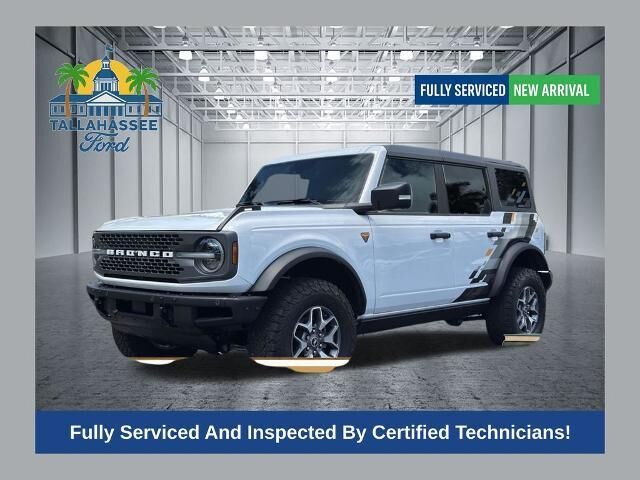 2024 Ford Bronco Badlands — photo 1 of 26