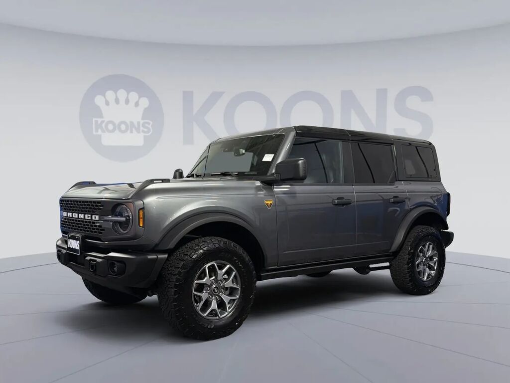 2025 Ford Bronco Badlands — photo 1 of 21