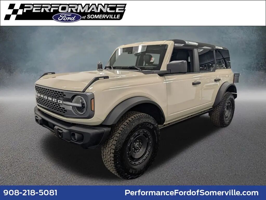 2025 Ford Bronco Badlands — photo 1 of 13