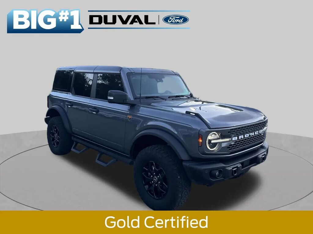 2025 Ford Bronco Badlands — photo 1 of 13