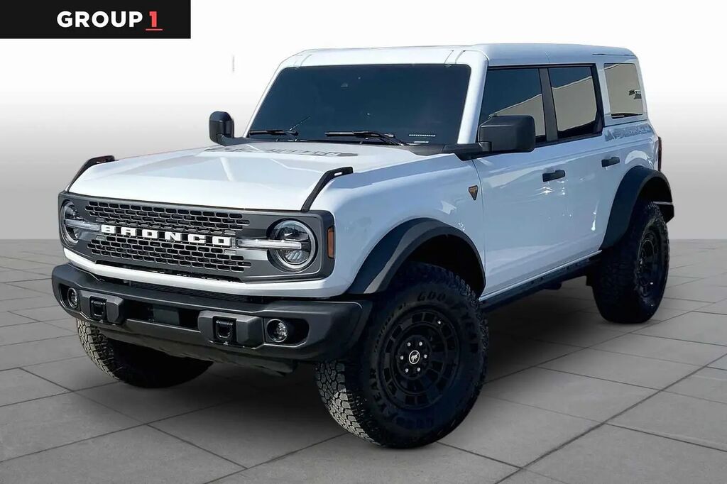 2026 Ford Bronco Badlands — photo 1 of 25