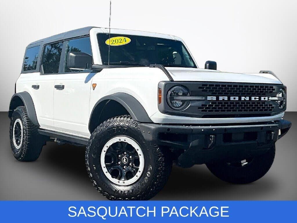2024 Ford Bronco Badlands — photo 1 of 1