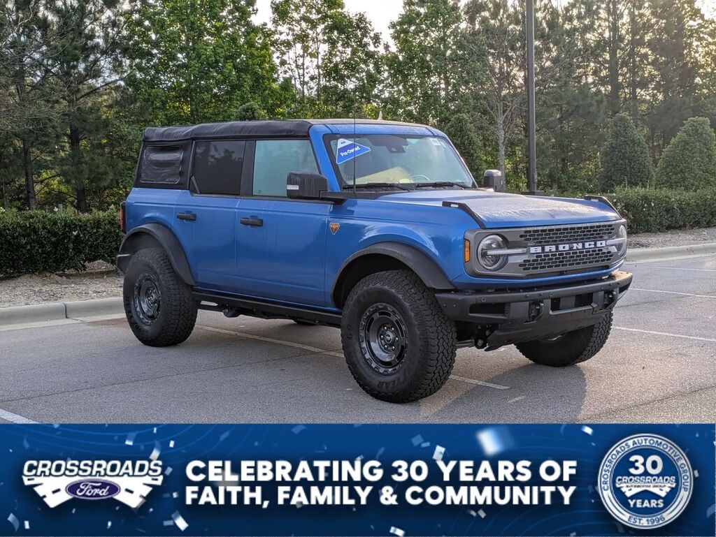 2025 Ford Bronco Badlands — photo 1 of 26
