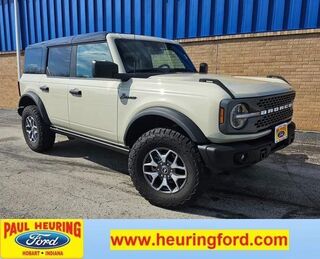 2025 Ford Bronco Badlands — photo 1 of 39