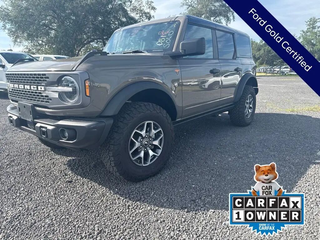 2025 Ford Bronco Badlands — photo 1 of 76