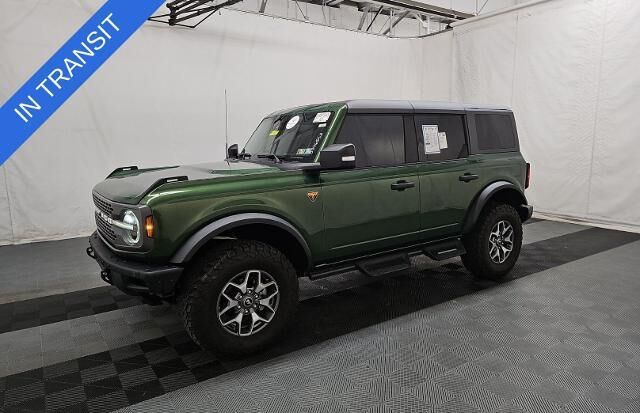 2024 Ford Bronco Badlands — photo 1 of 13