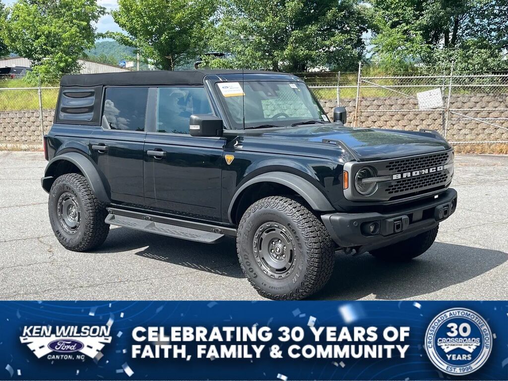 2025 Ford Bronco Badlands — photo 1 of 14