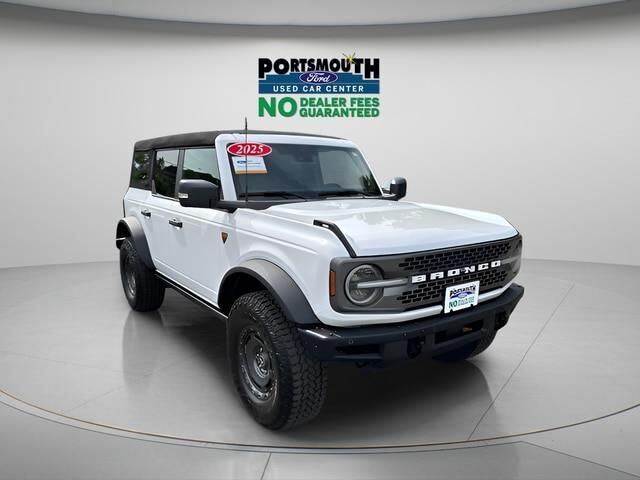 2025 Ford Bronco Badlands — photo 1 of 25