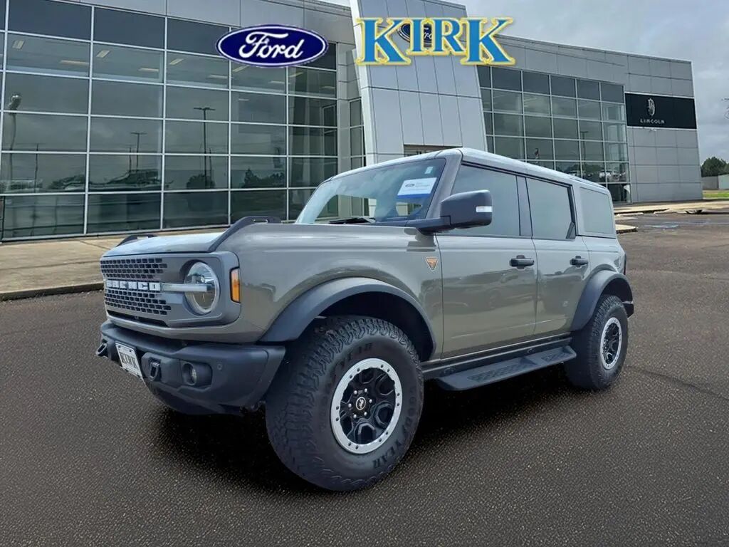 2025 Ford Bronco Badlands — photo 1 of 39