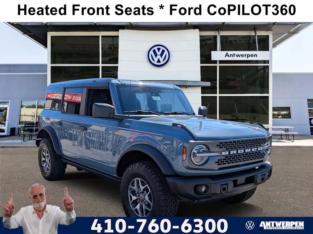 2025 Ford Bronco Badlands — photo 1 of 13