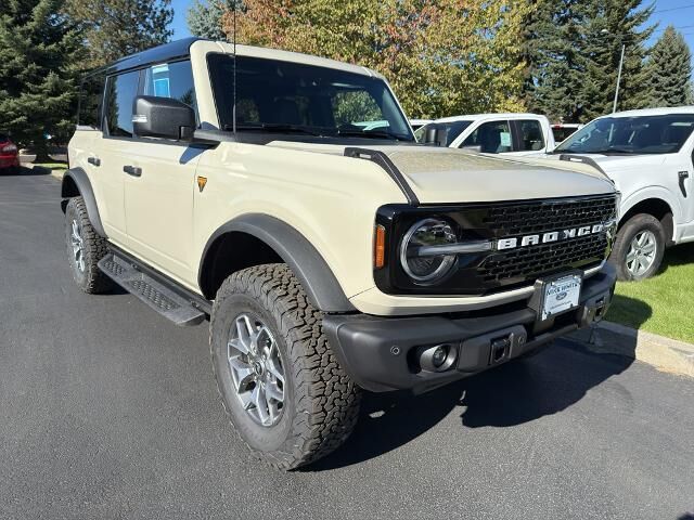 2025 Ford Bronco Badlands — photo 1 of 1