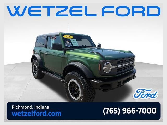 2025 Ford Bronco Badlands — photo 1 of 13