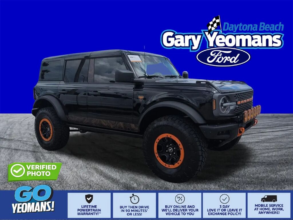 2025 Ford Bronco Badlands — photo 1 of 13