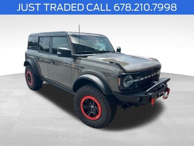 2025 Ford Bronco Badlands — photo 1 of 13