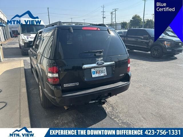 2010 Ford Explorer XLT