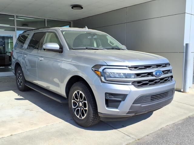 2024 Ford Expedition MAX XLT — photo 1 of 26