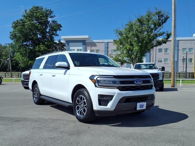 2024 Ford Expedition MAX XLT — photo 1 of 1