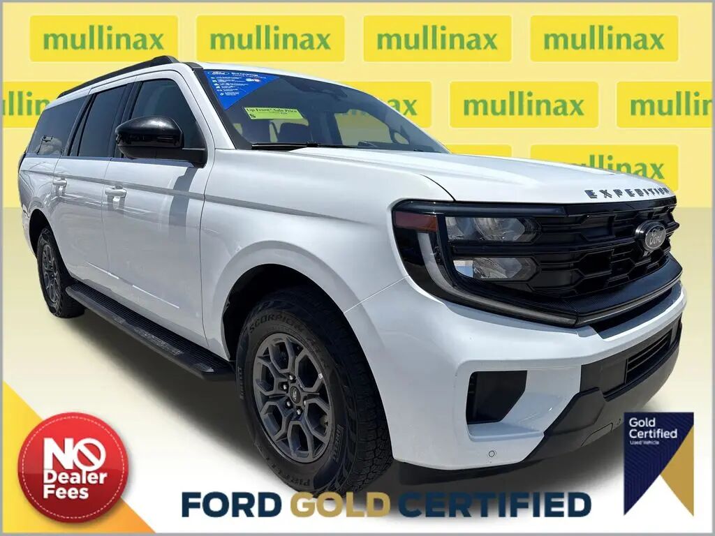 2025 Ford Expedition MAX Active — photo 1 of 15