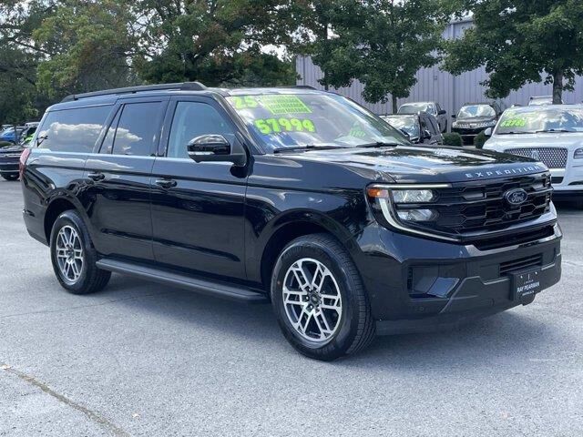 2025 Ford Expedition MAX Active — photo 1 of 40