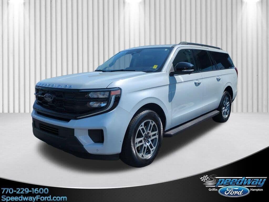 2025 Ford Expedition MAX Active — photo 1 of 15