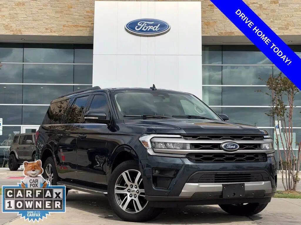2023 Ford Expedition MAX XLT — photo 1 of 13