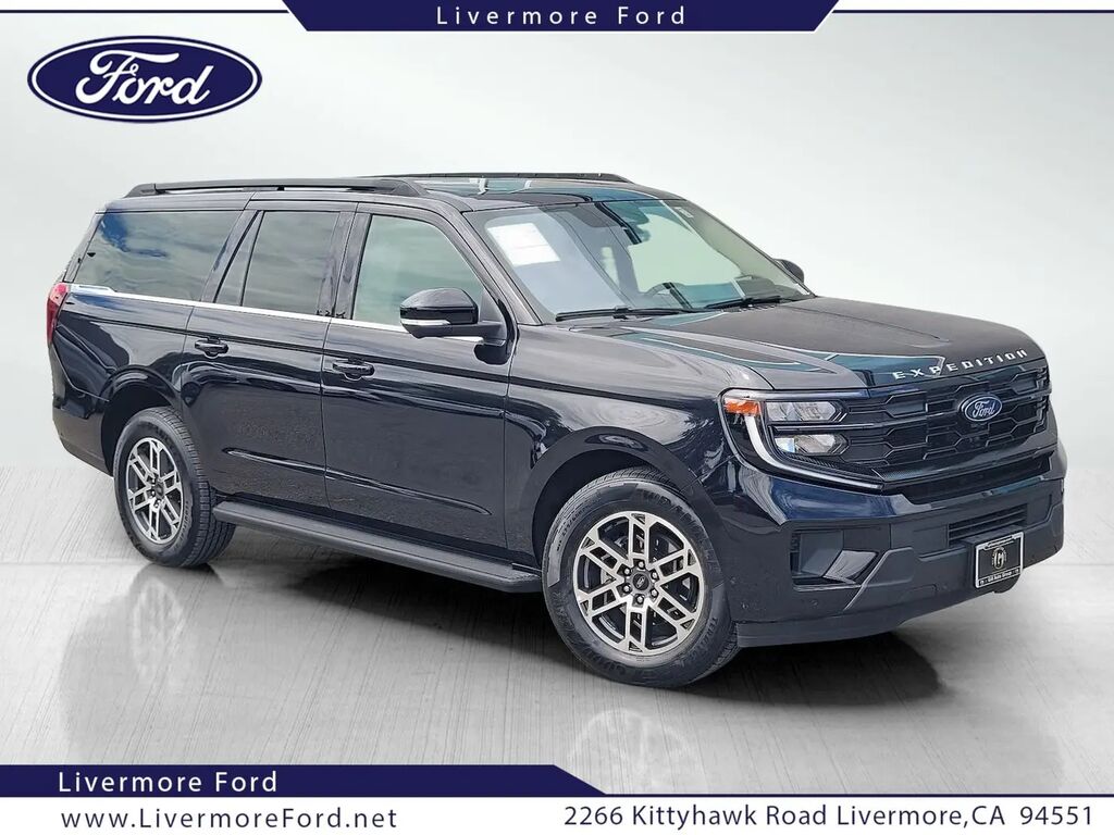 2025 Ford Expedition MAX Active — photo 1 of 18