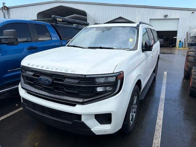 2025 Ford Expedition MAX Active — photo 1 of 26