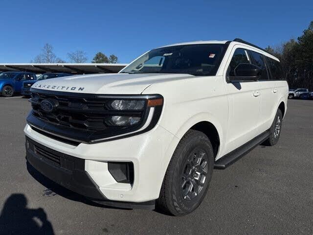 2025 Ford Expedition MAX Active — photo 1 of 1
