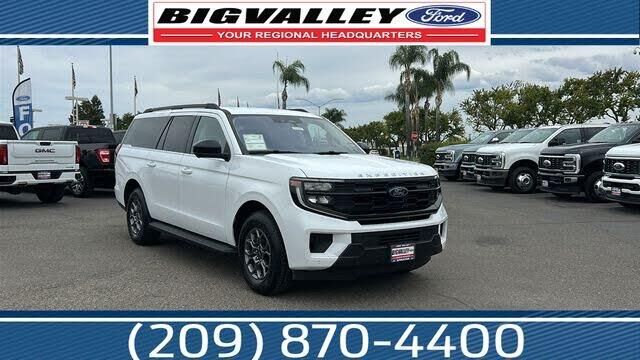 2025 Ford Expedition MAX Active — photo 1 of 1