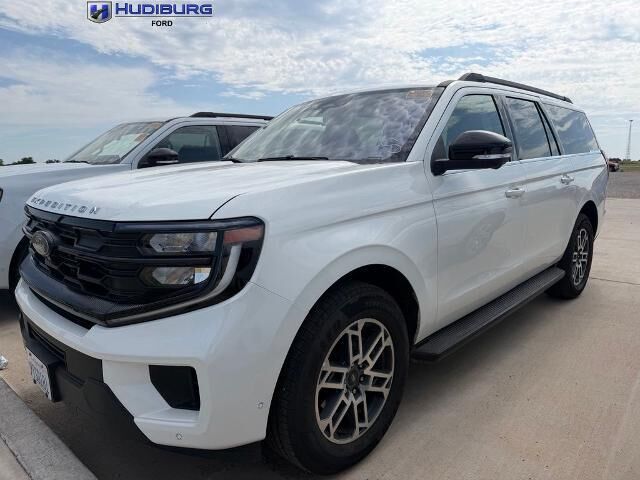 2025 Ford Expedition MAX Active — photo 1 of 18