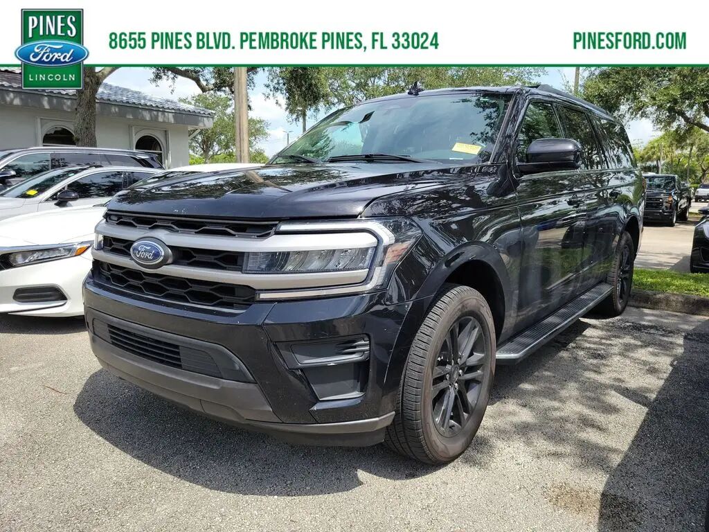 2022 Ford Expedition MAX XLT — photo 1 of 7