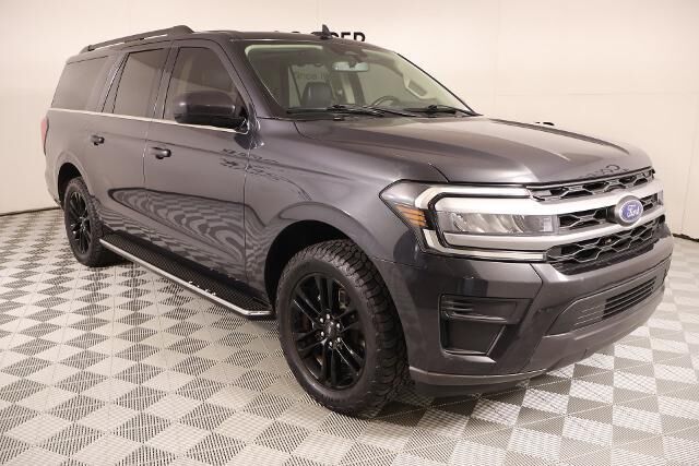 2022 Ford Expedition MAX XLT — photo 1 of 3