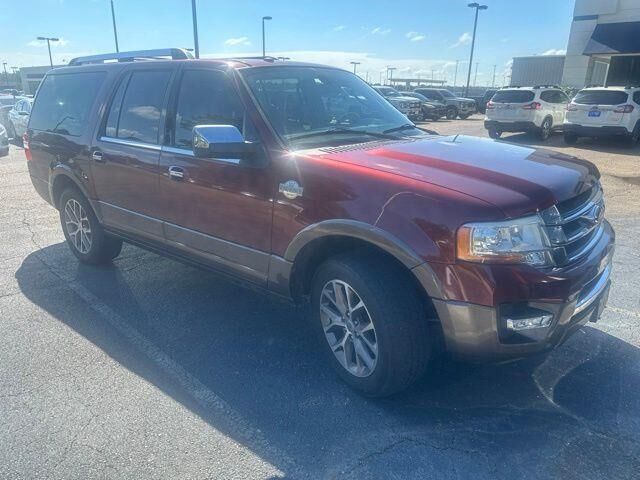 2017 Ford Expedition EL XLT