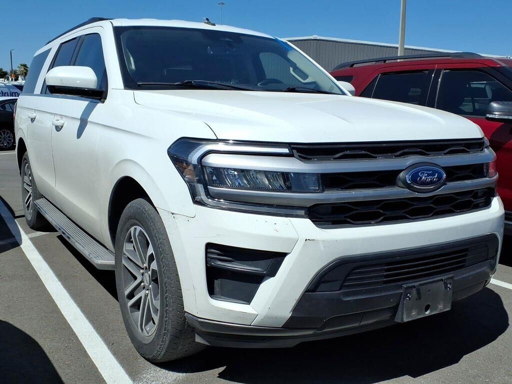 2022 Ford Expedition MAX XLT — photo 1 of 1